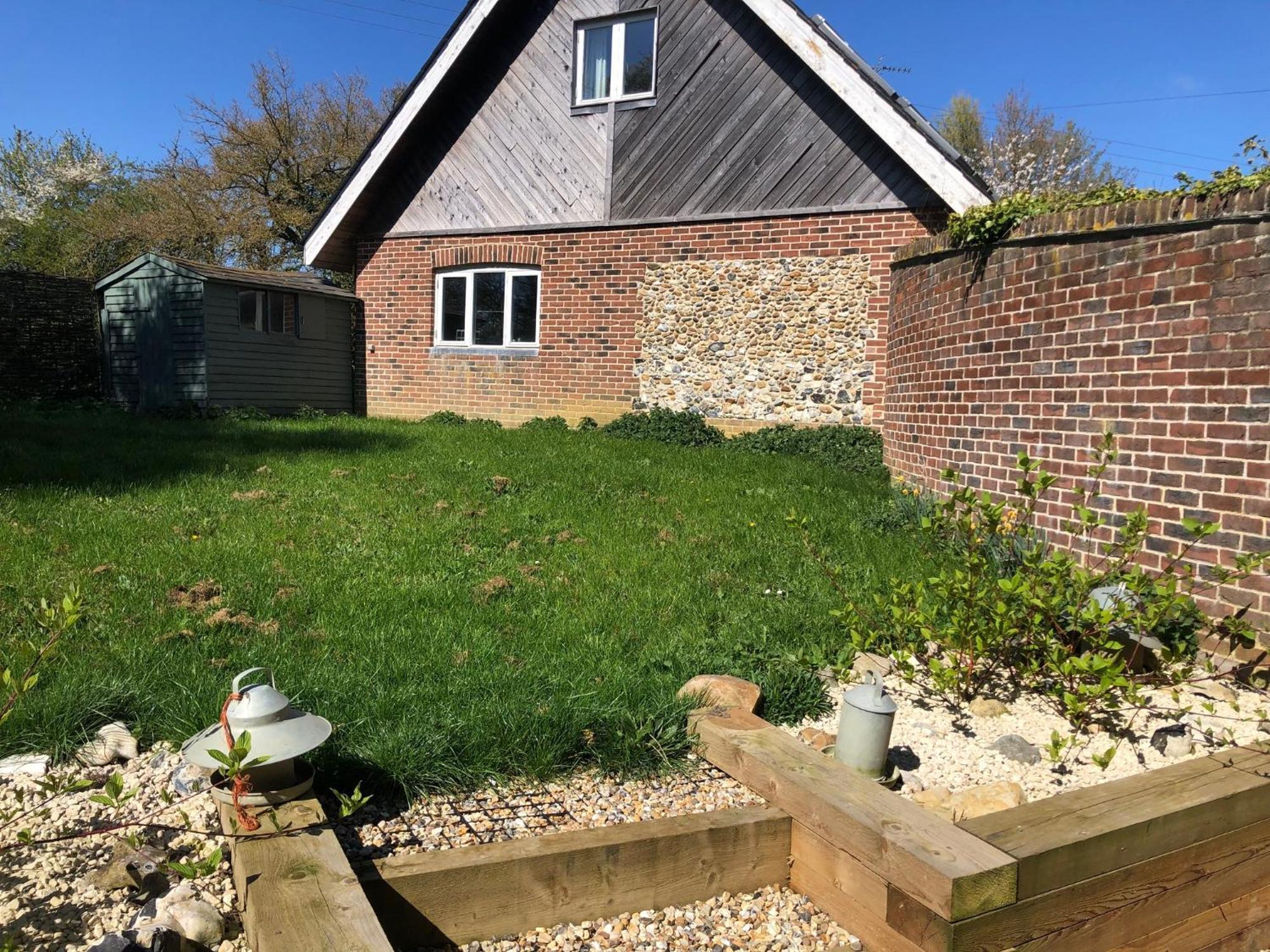 Cherry Trees Stowmarket Exterior photo